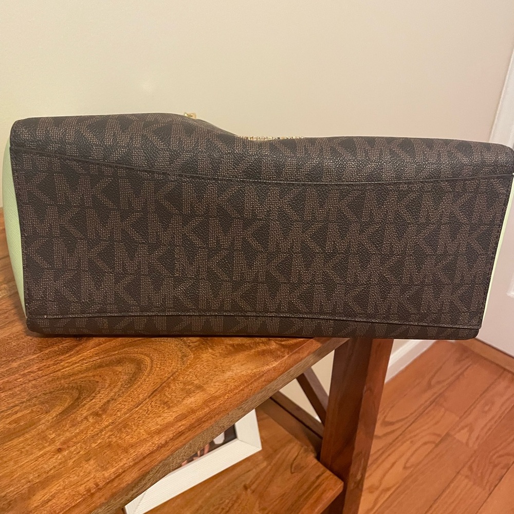 Michael Kors Signature Brown & Green Tote - Picture 10 of 12